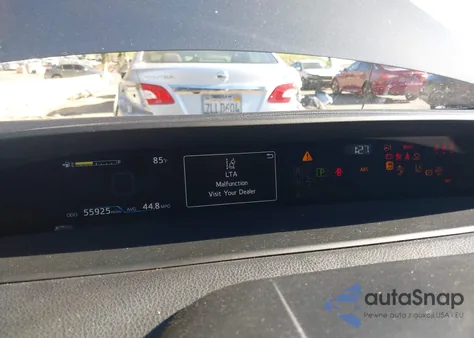 2022 Toyota Prius Prime Xle z USA, uszkodzony, nr VIN JTDKAMFP8N3204374